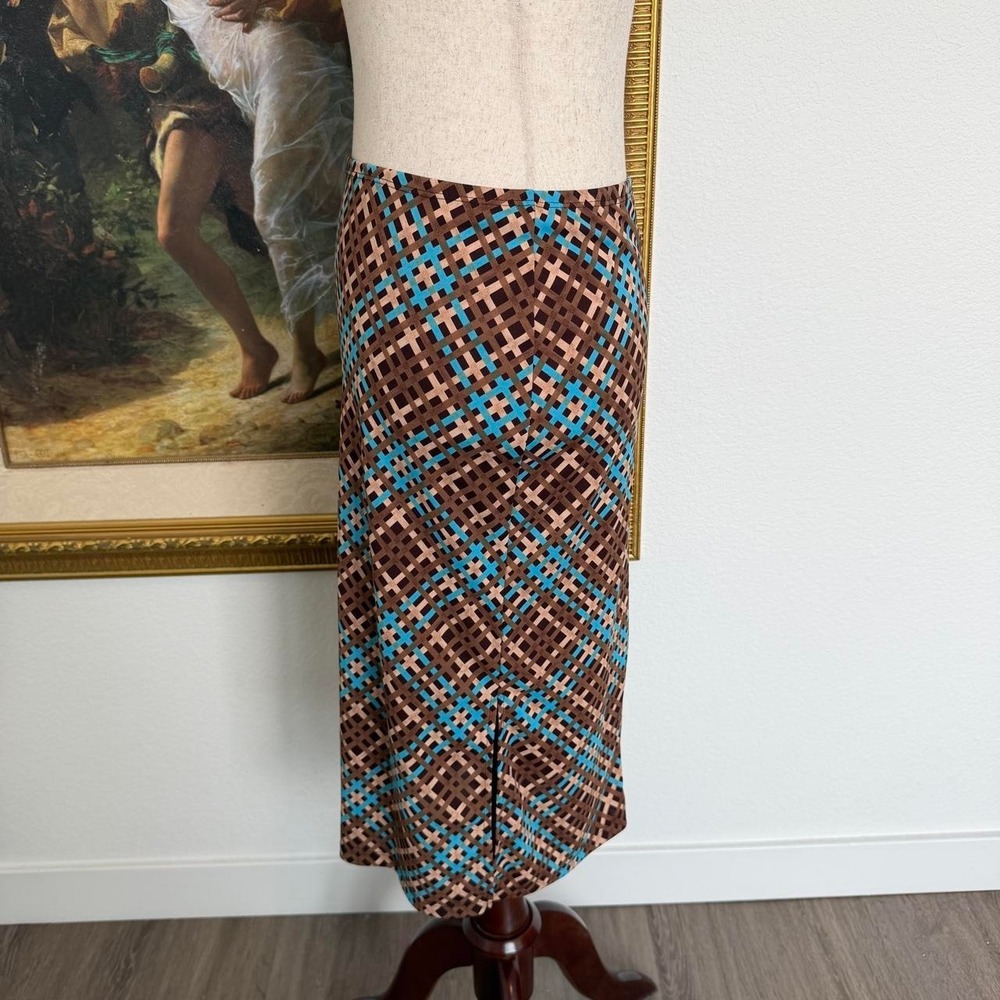 Y2K Plaid Midi Skirt With Side Slit - Picture 2 of 5